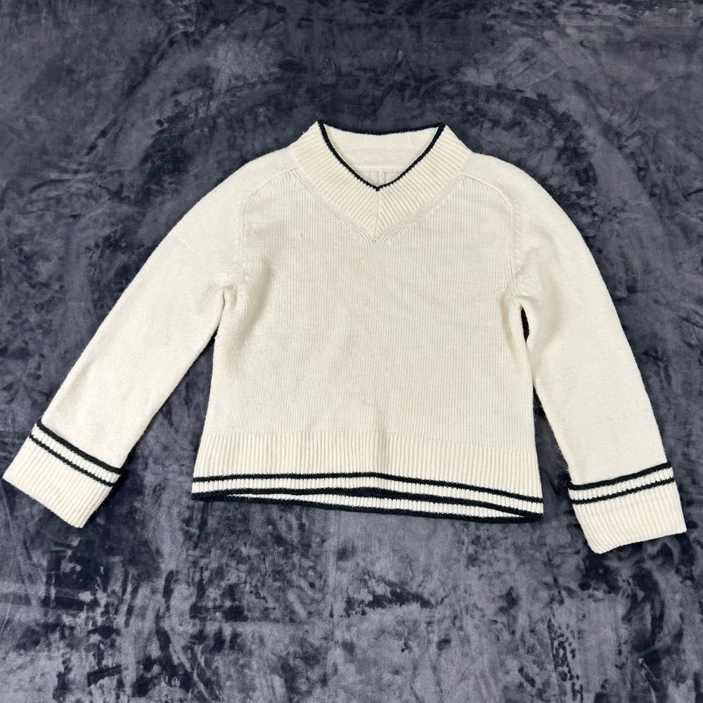 Abercrombie & Fitch Sweater Womens XS White V-Neck Varsity Stripe Ribbed Knit